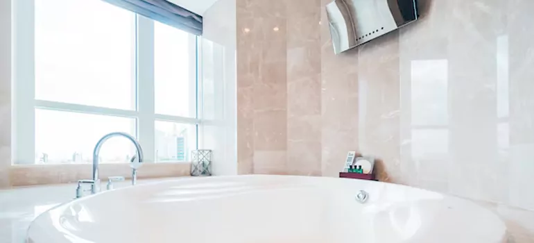 Bathroom Window Coverings in Killarney Beach, ON