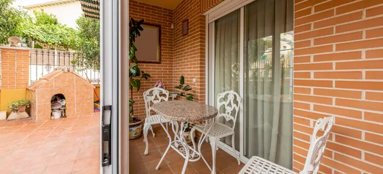 Adding Porch Enclosures To Your Home in Big Bay Point, Ontario